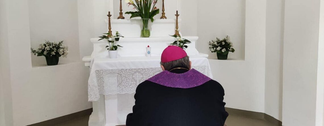 Nella mattinata di oggi S.E. Mons. Michele ha visitato il cimitero di Borgagne.
 Parrocchia Presentazione del Signore Bo