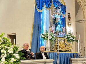 Prosegue la visita di S. E. Mons. Seccia nella comunità di Trepuzzi  #visitapastoralelecce #diocesilecce #trepuzzi